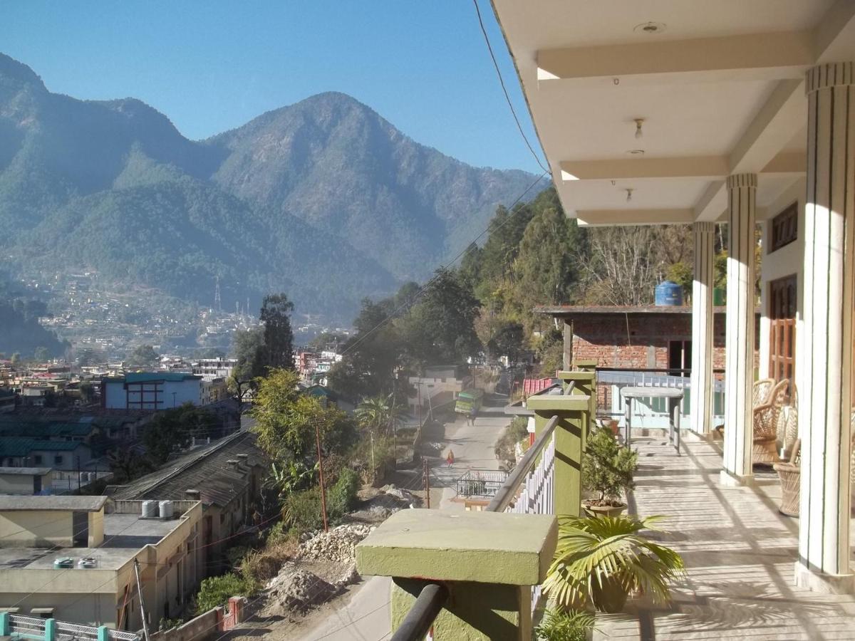 Hotel Himalayan Inn Uttarkāshi Kültér fotó